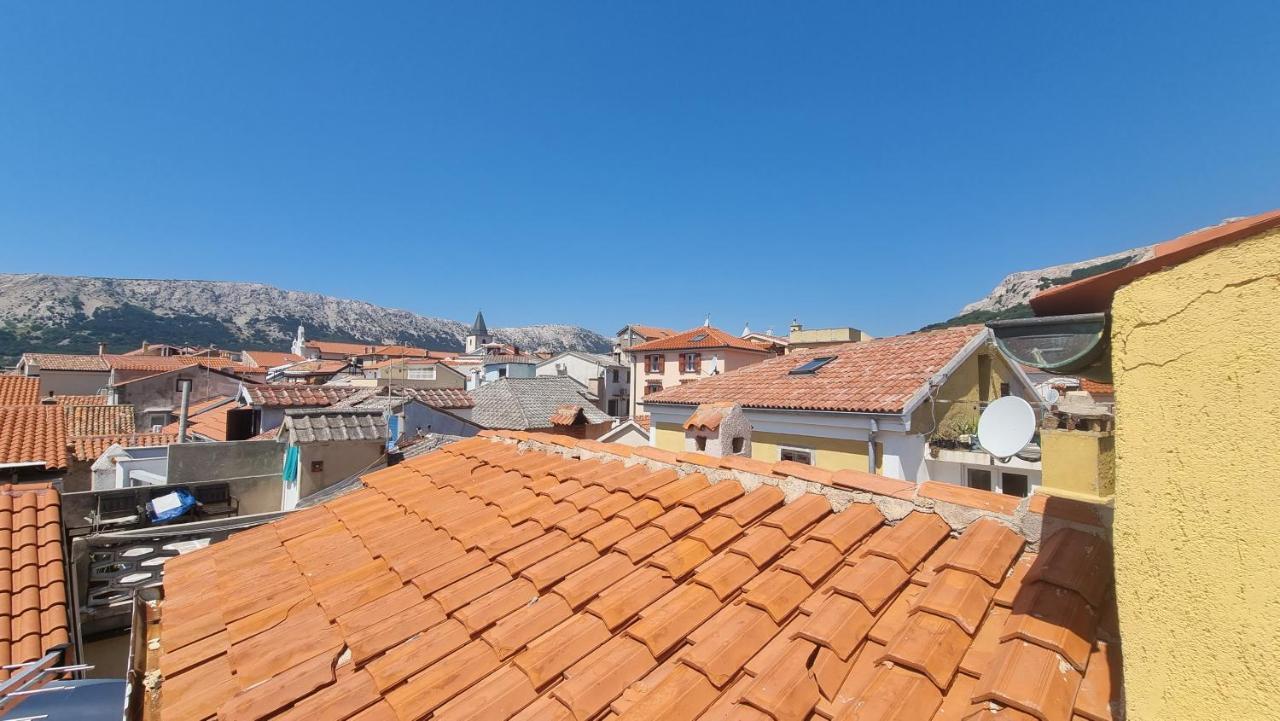 Apartment Igor With Balcony And Sea View Baška Eksteriør bilde